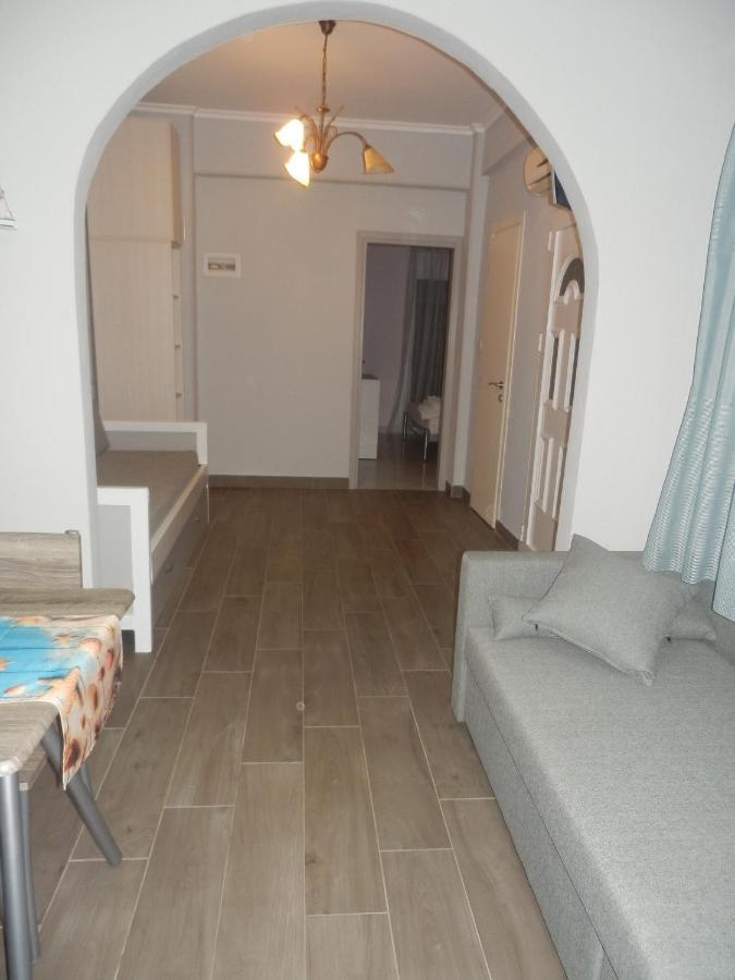 Zephyros Family Apartments 1 Órmos Panajías Eksteriør bilde