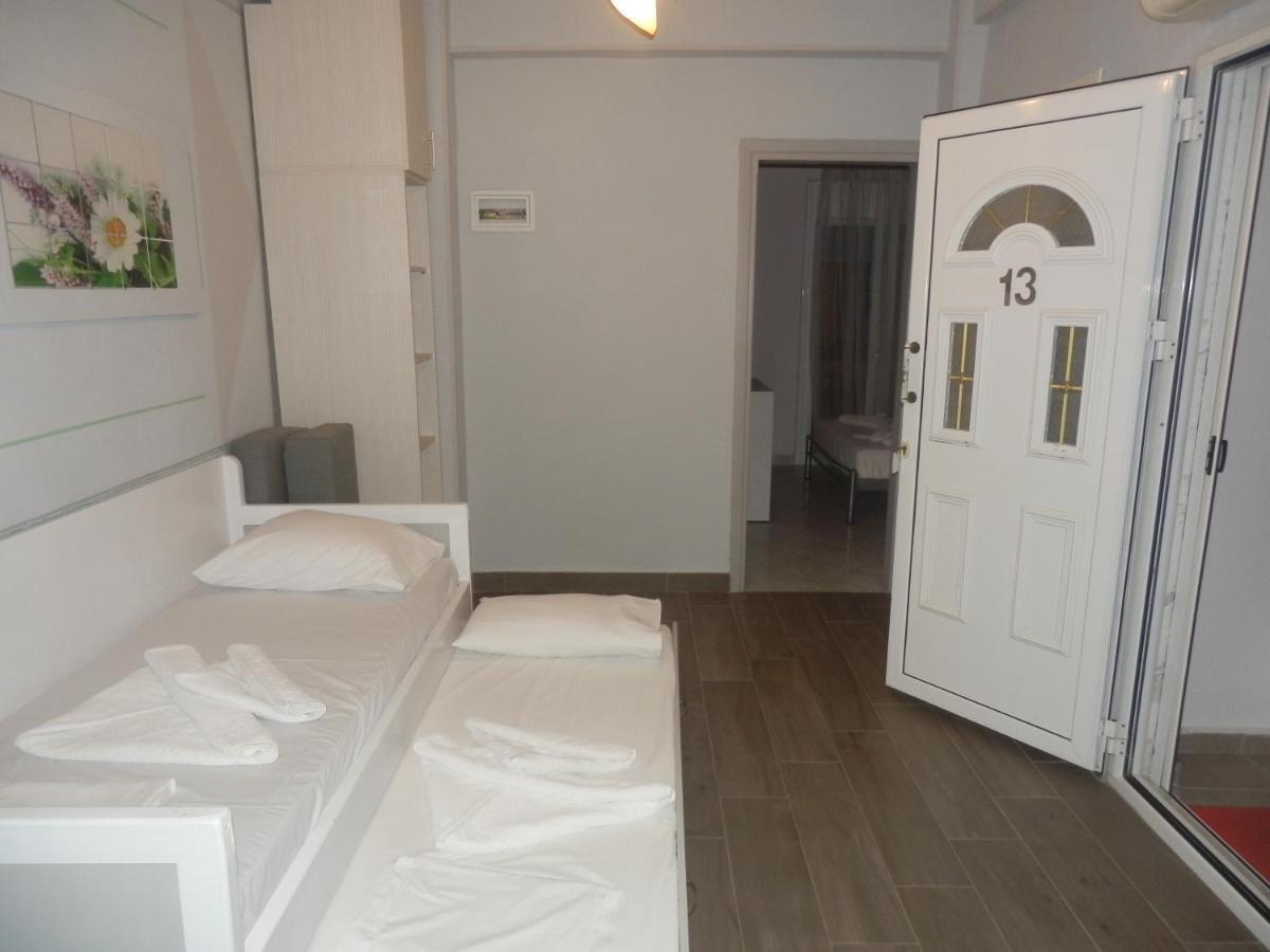 Zephyros Family Apartments 1 Órmos Panajías Eksteriør bilde