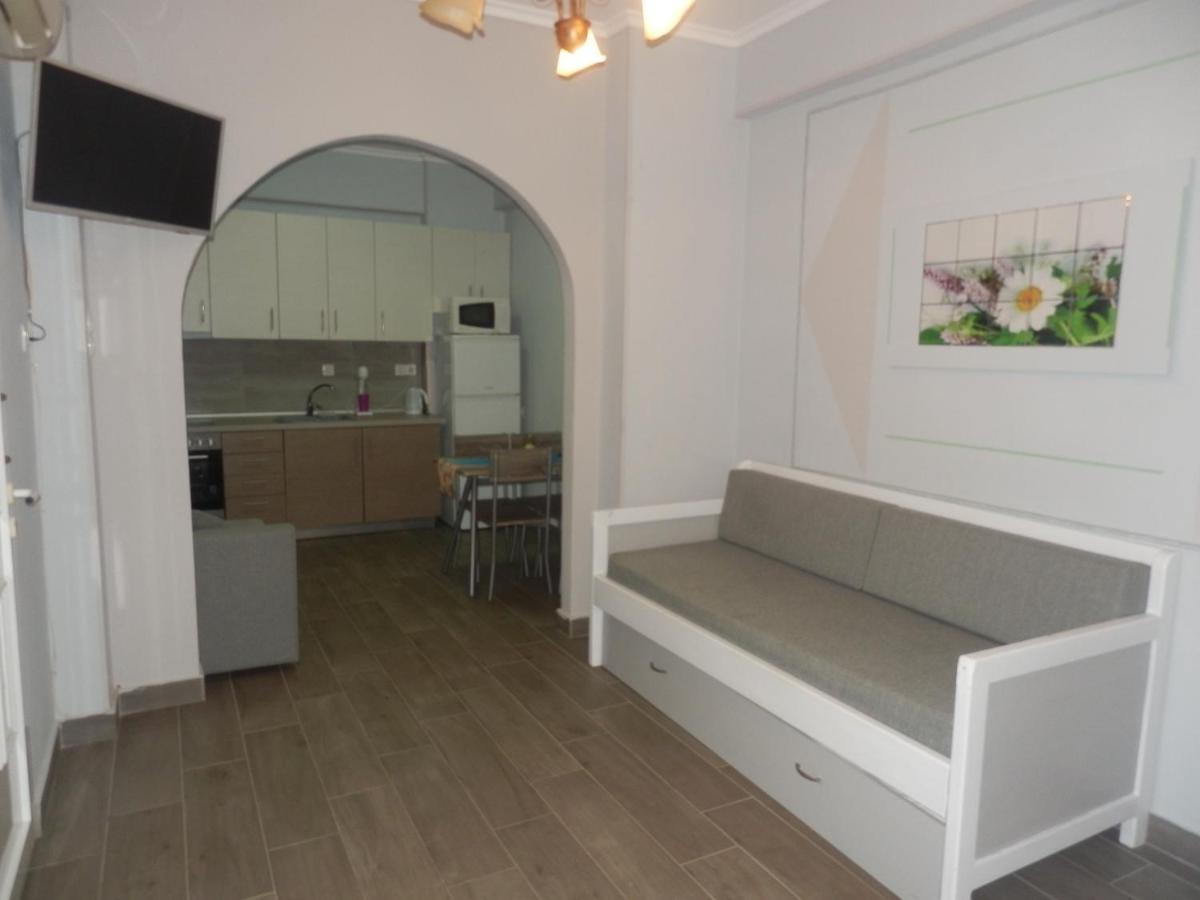 Zephyros Family Apartments 1 Órmos Panajías Eksteriør bilde